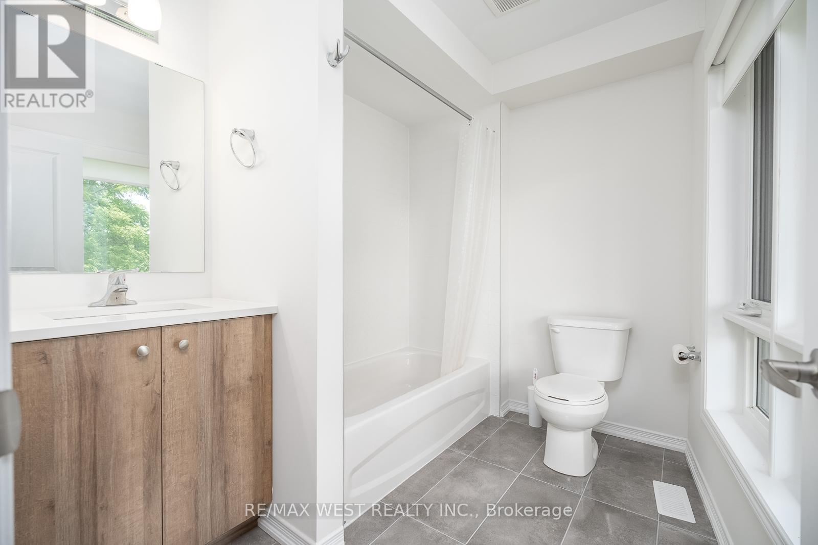 57 WOODSTREAM DRIVE - 43