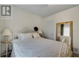 5a Dynevor Road, Toronto, ON M6E3W7 Photo 21