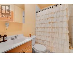 5a Dynevor Road, Toronto, ON M6E3W7 Photo 24