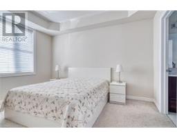 204 - 272 Georgian Drive, Oakville, ON L6H0K4 Photo 8