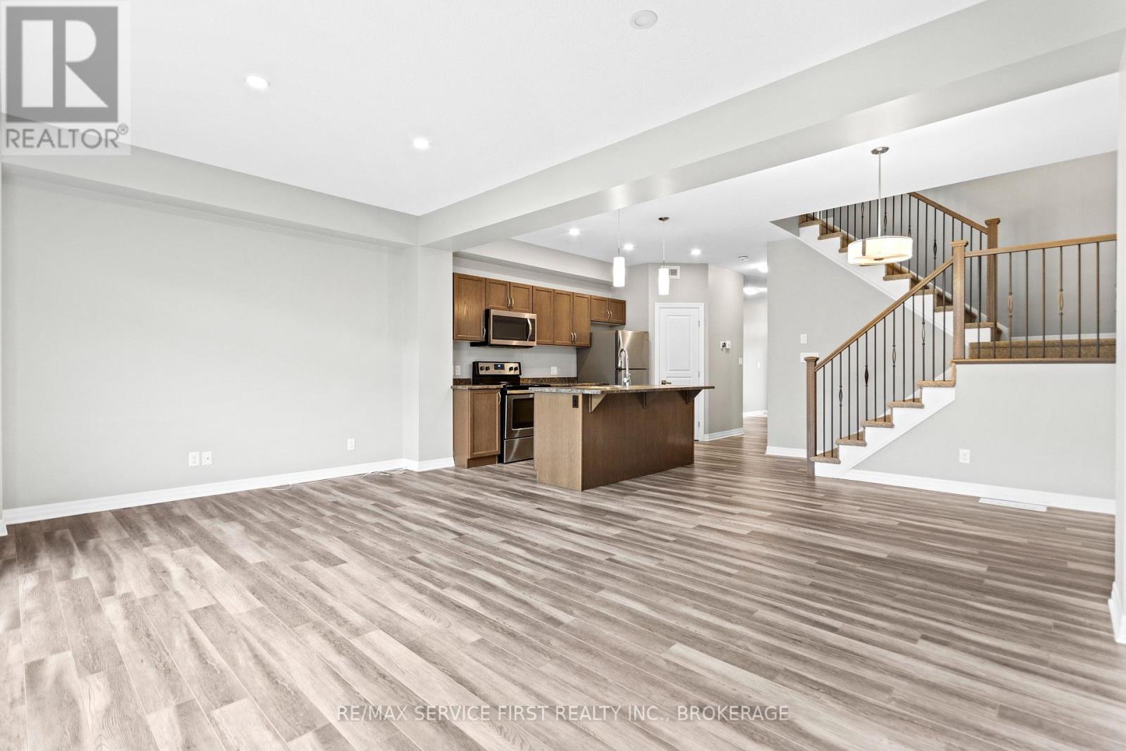 1373 TREMONT DRIVE - 10