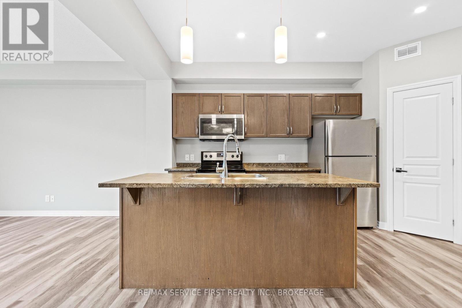 1373 TREMONT DRIVE - 12