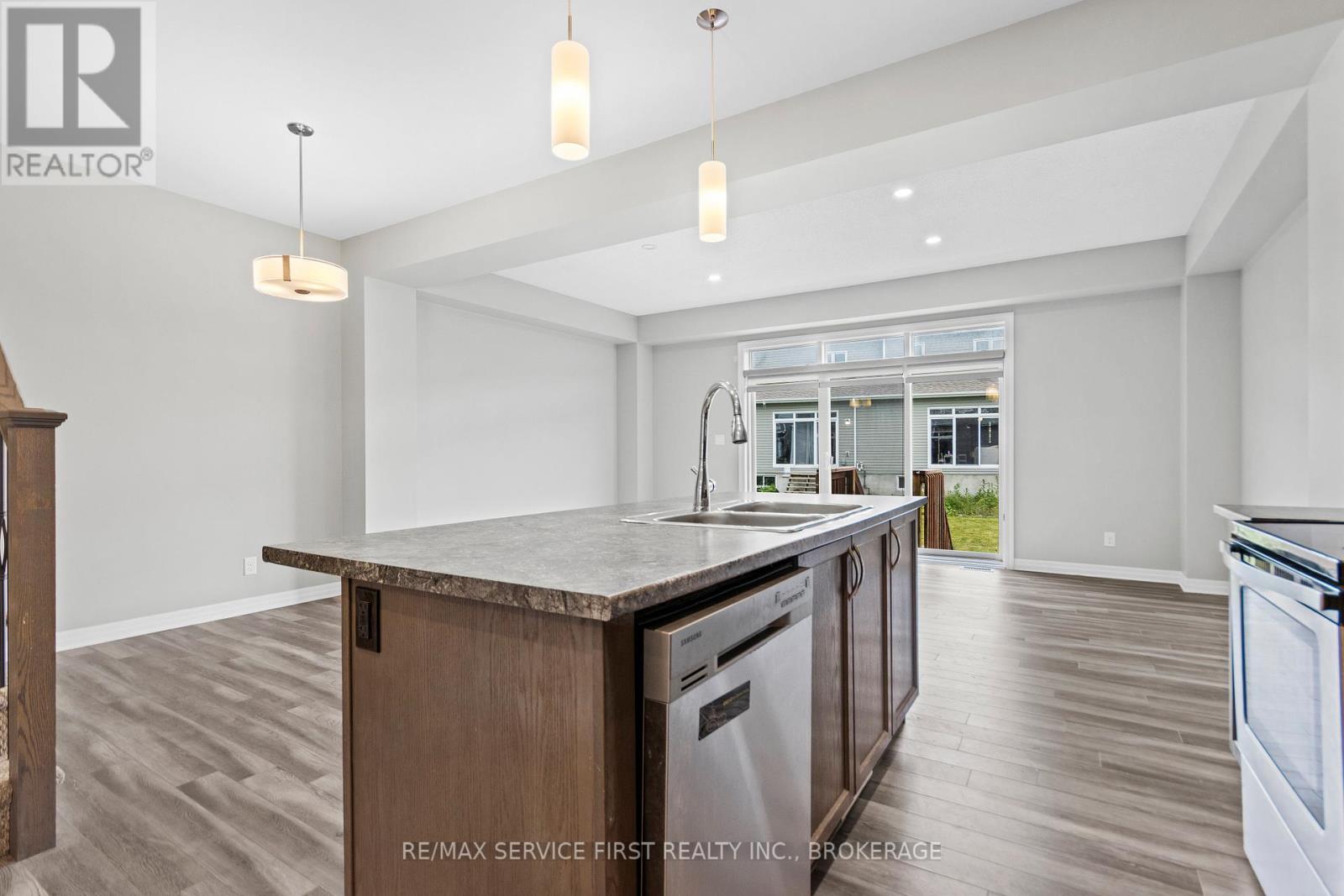 1373 TREMONT DRIVE - 16