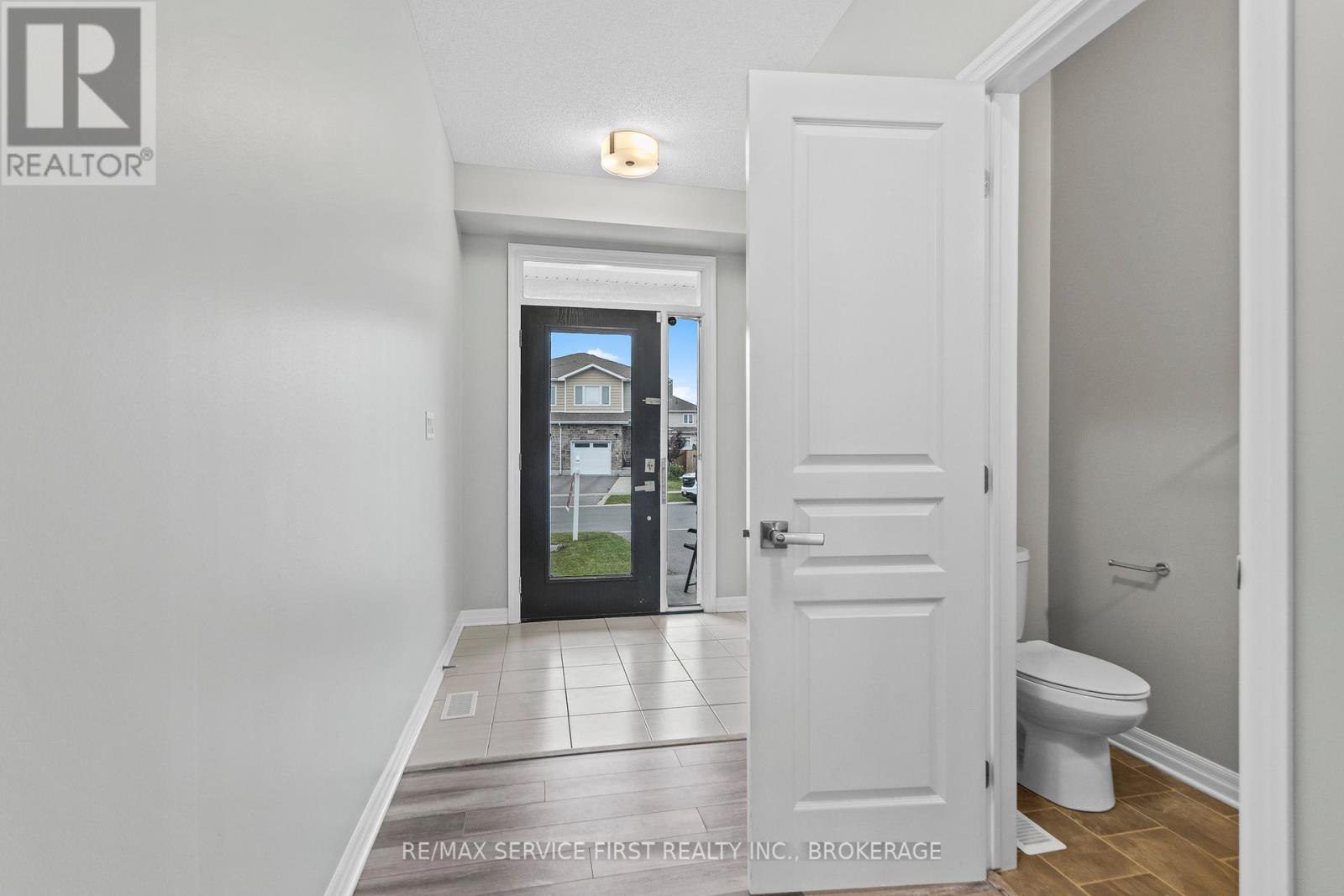 1373 TREMONT DRIVE - Image 5