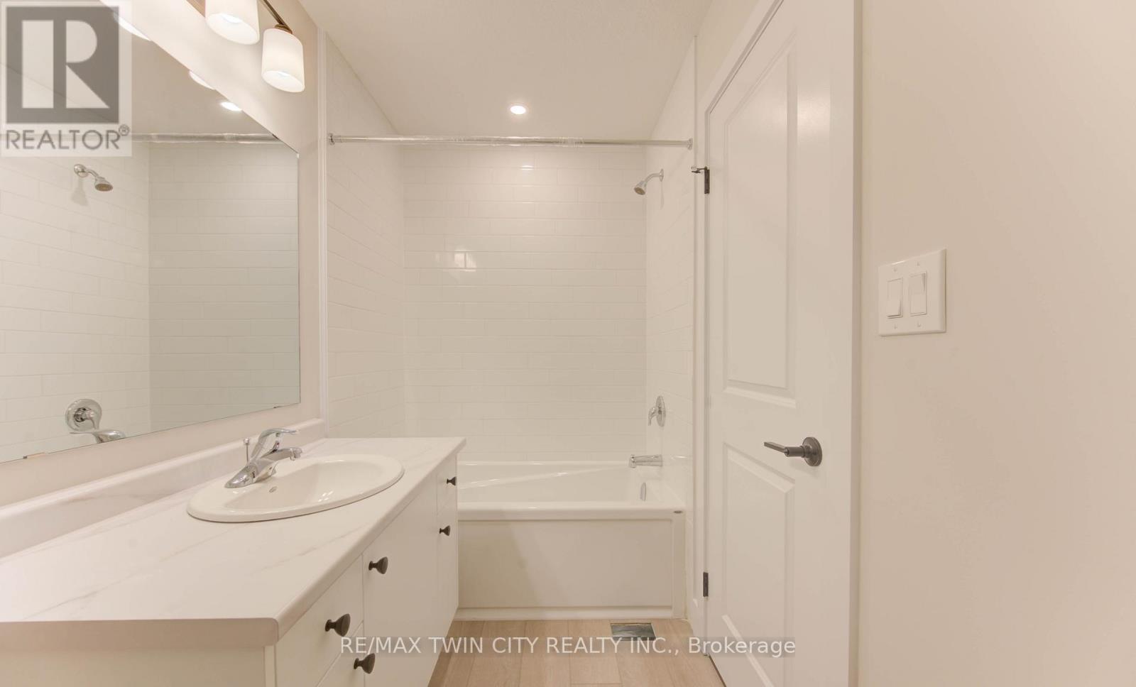 161 DUNNIGAN DRIVE - 31