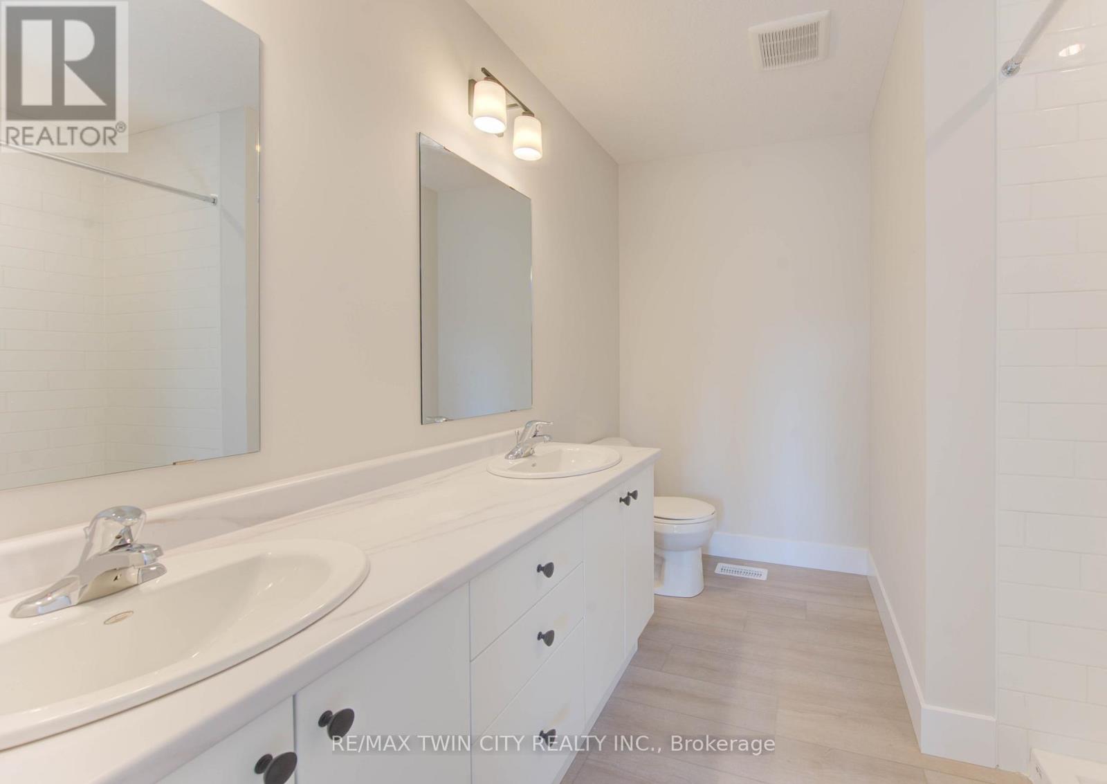 161 DUNNIGAN DRIVE - 33