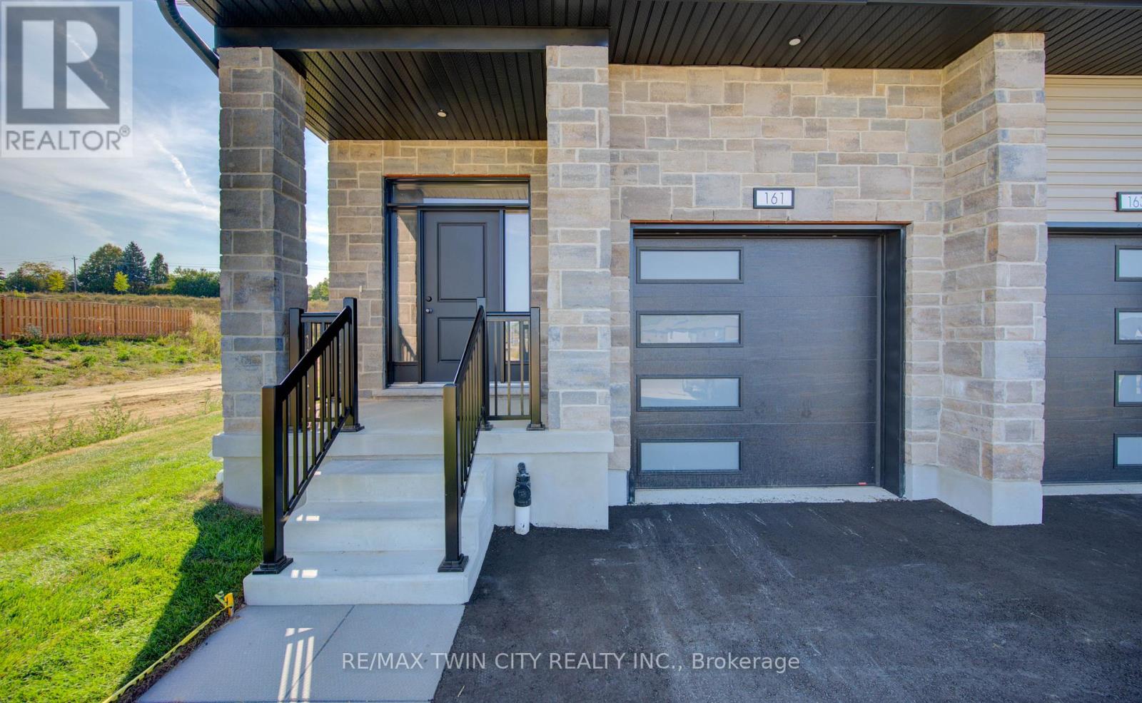161 DUNNIGAN DRIVE - 4