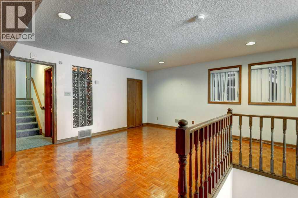 1921 6 Street SE - 26
