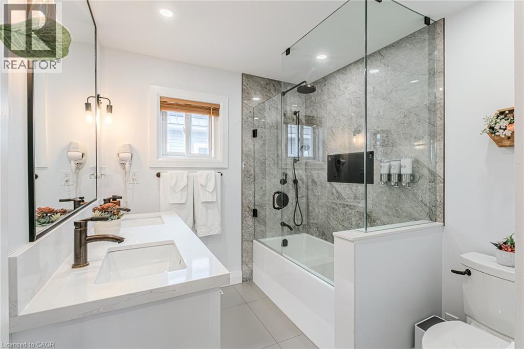 1231 LAKESHORE Road - 26