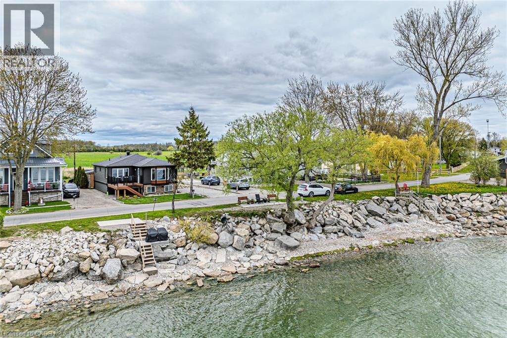 1231 LAKESHORE Road - 46