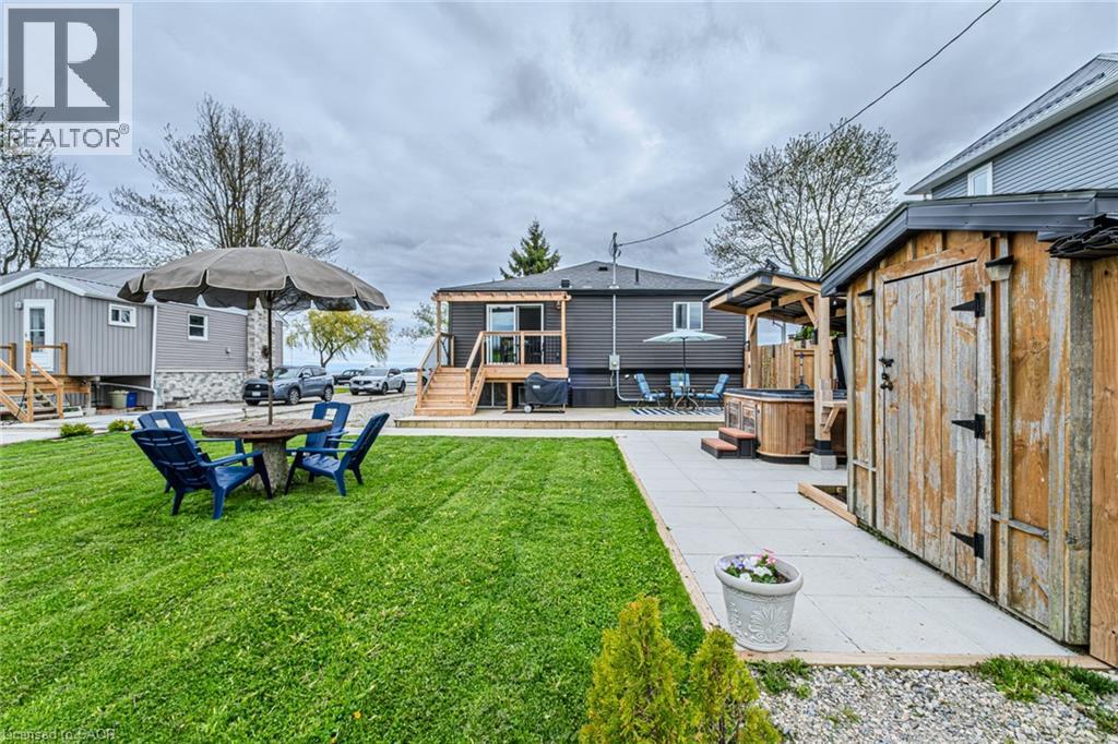 1231 LAKESHORE Road - 40