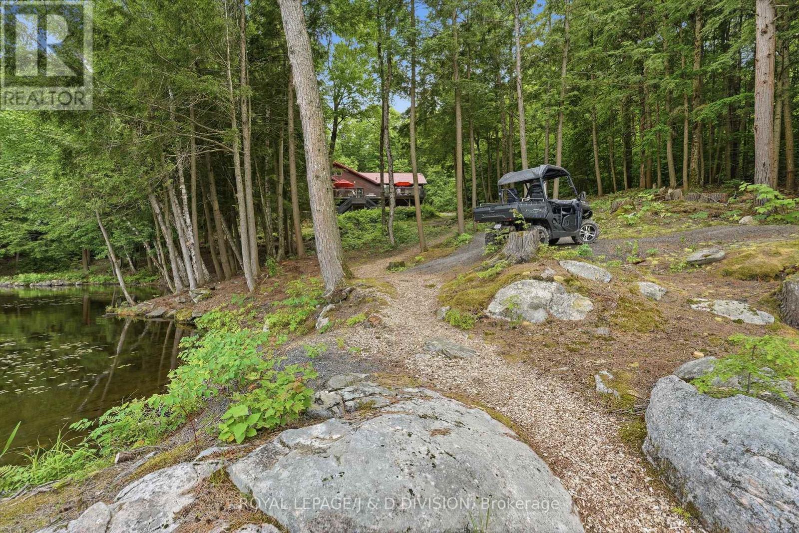 186 BLACKSTONE LAKE, WATER - 33