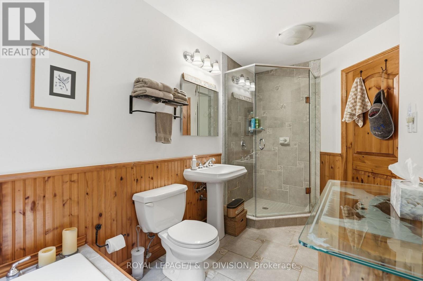 186 BLACKSTONE LAKE, WATER - 21