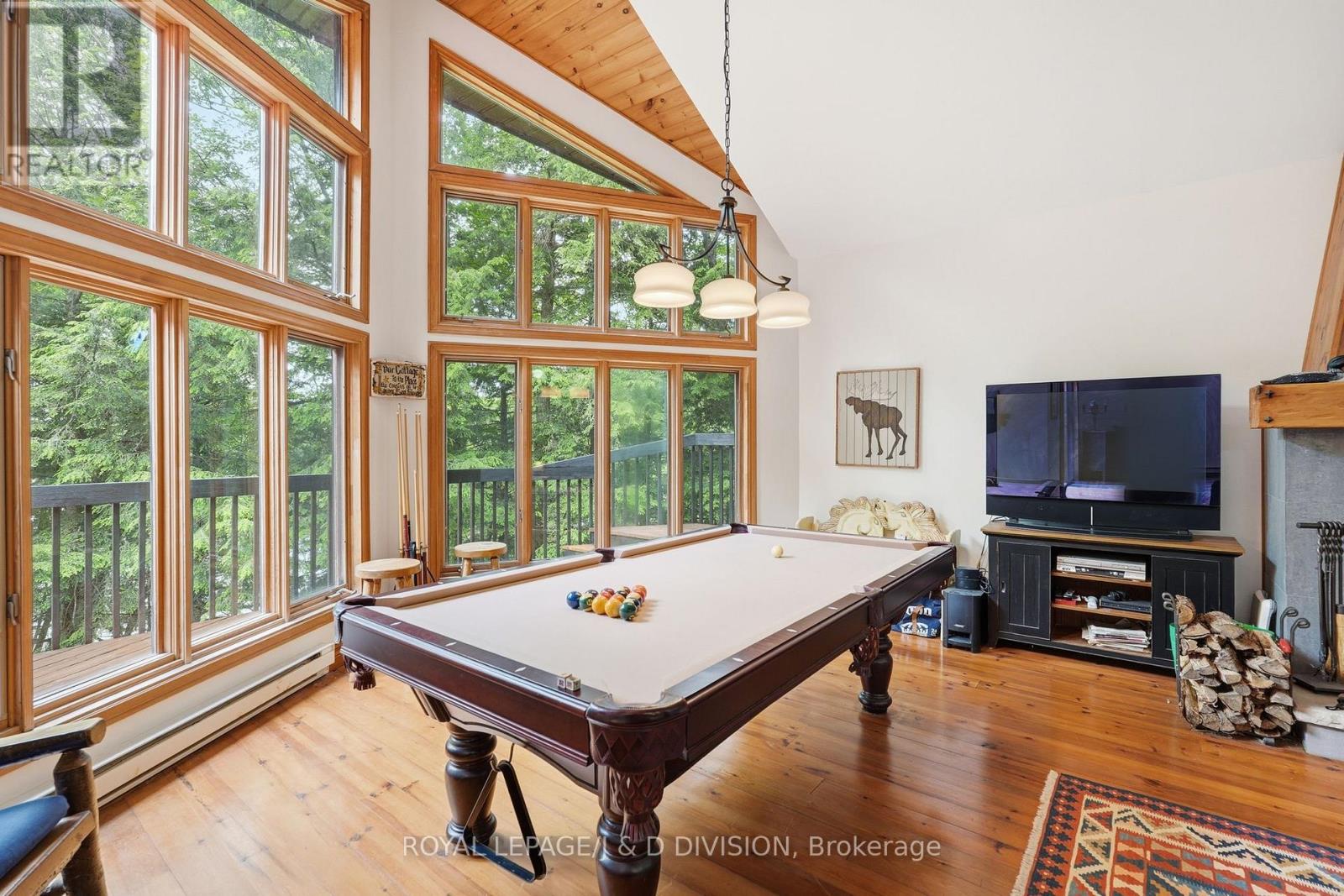 186 BLACKSTONE LAKE, WATER - 6