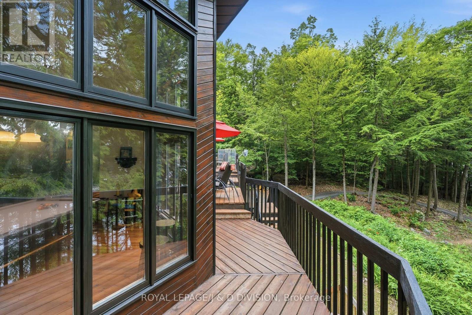 186 BLACKSTONE LAKE, WATER - 34