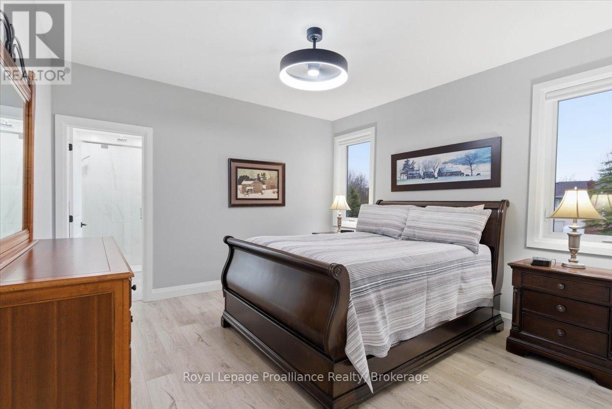 564 WILLETT ROAD - 23