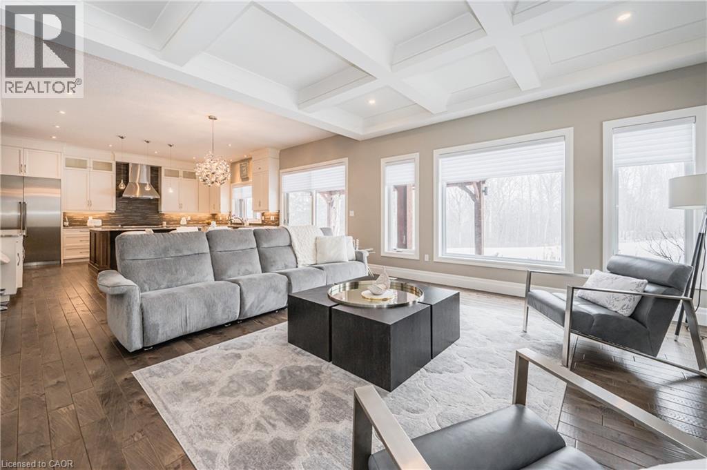 23 HIGHGROVE Court - 10
