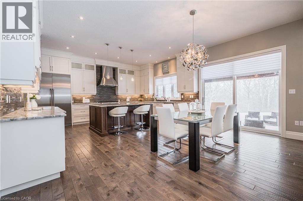 23 HIGHGROVE Court - 11
