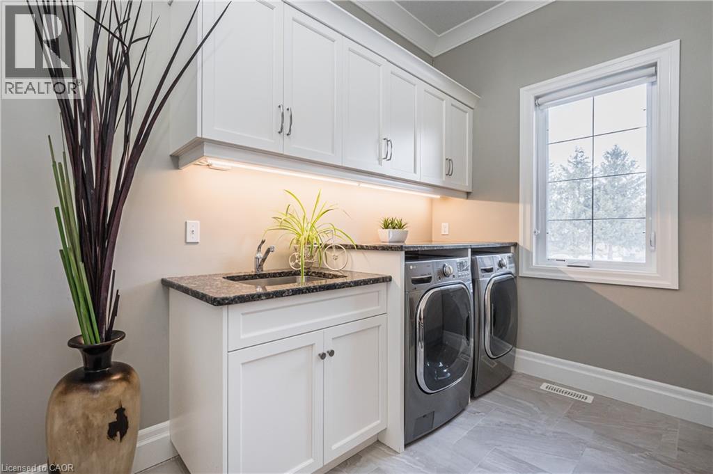 23 HIGHGROVE Court - 22