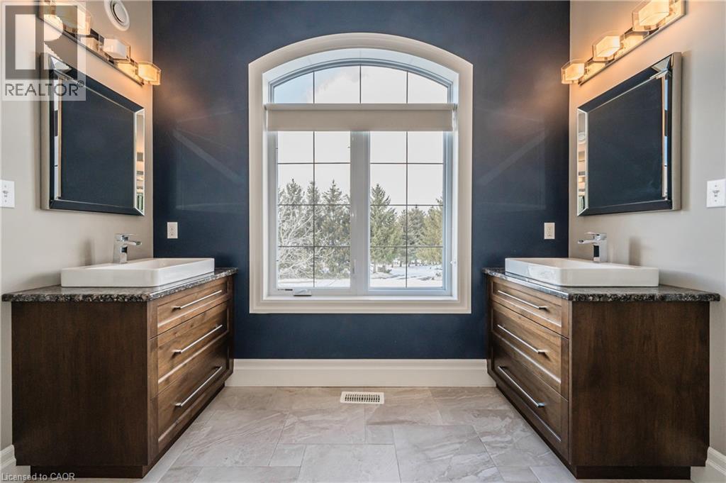 23 HIGHGROVE Court - 28