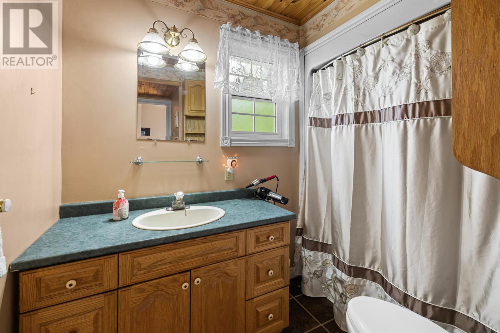 16 Wild Rose Lane - 36