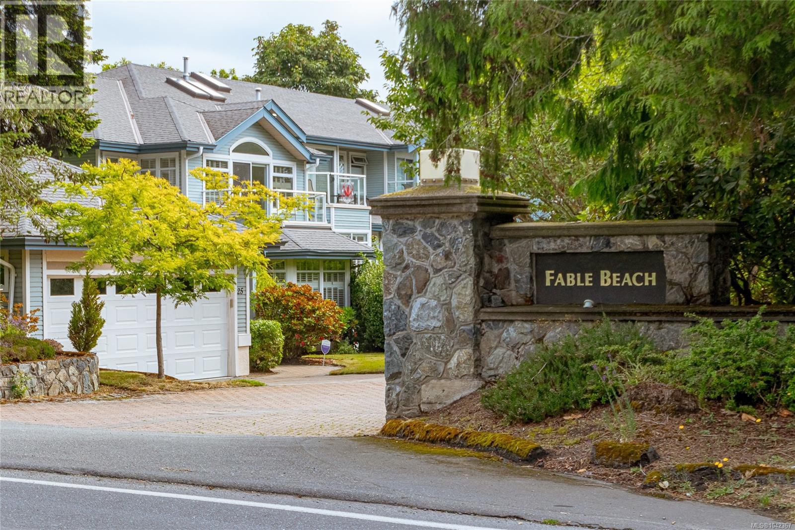#25 5187 Cordova Bay Rd - 2