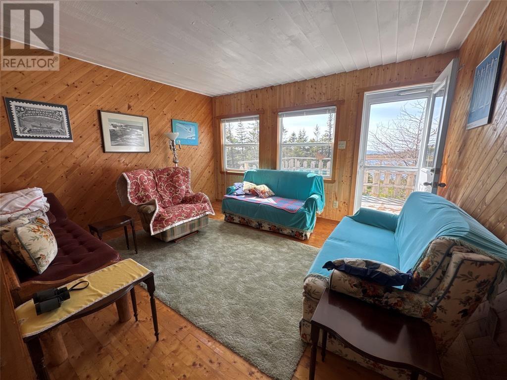135 Nine Mile Road - 12