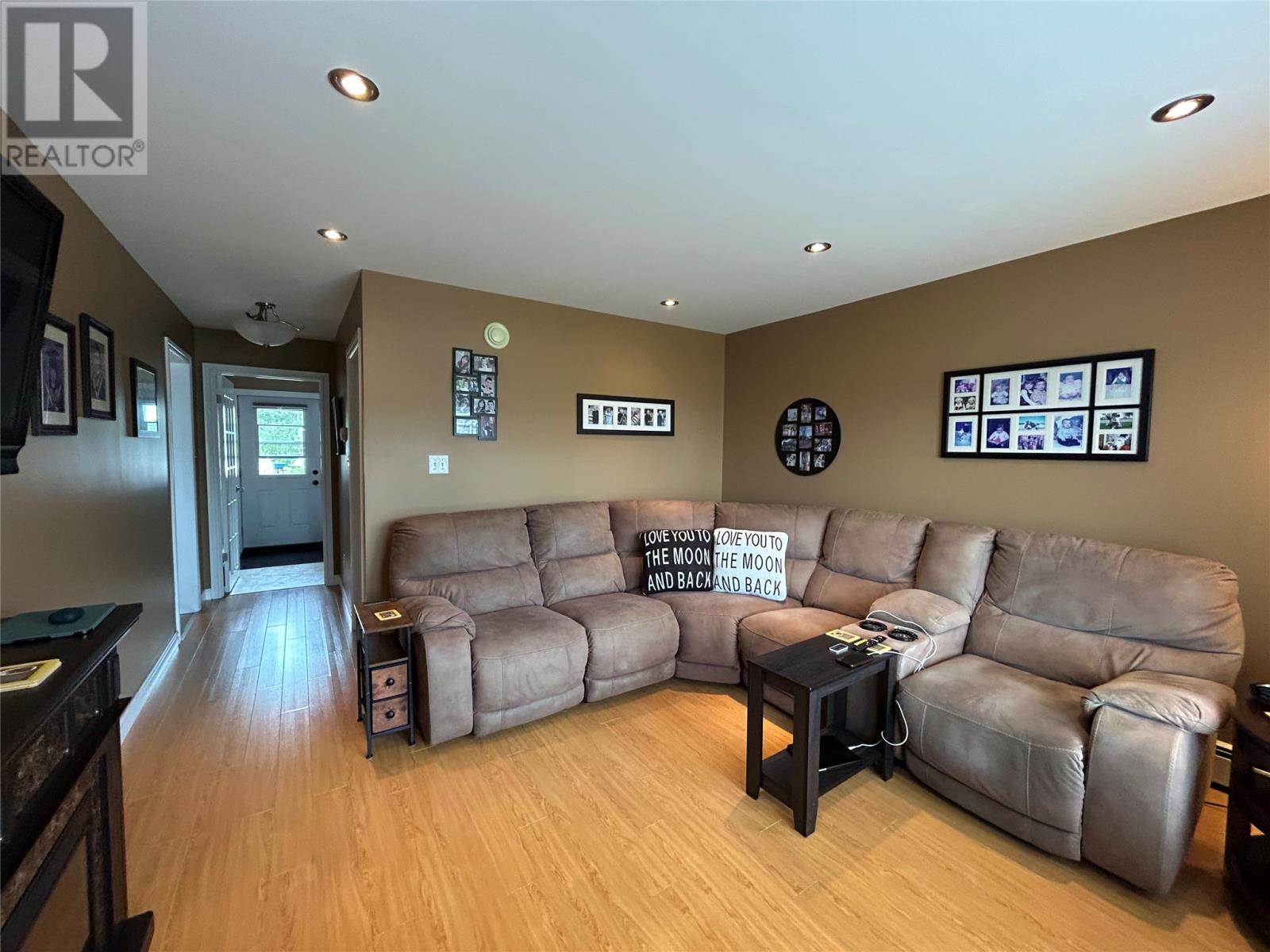 36 Finn Avenue - 28