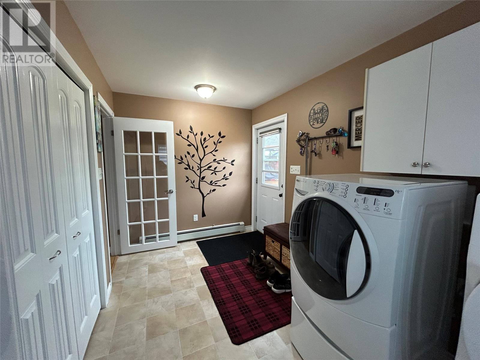 36 Finn Avenue - 32