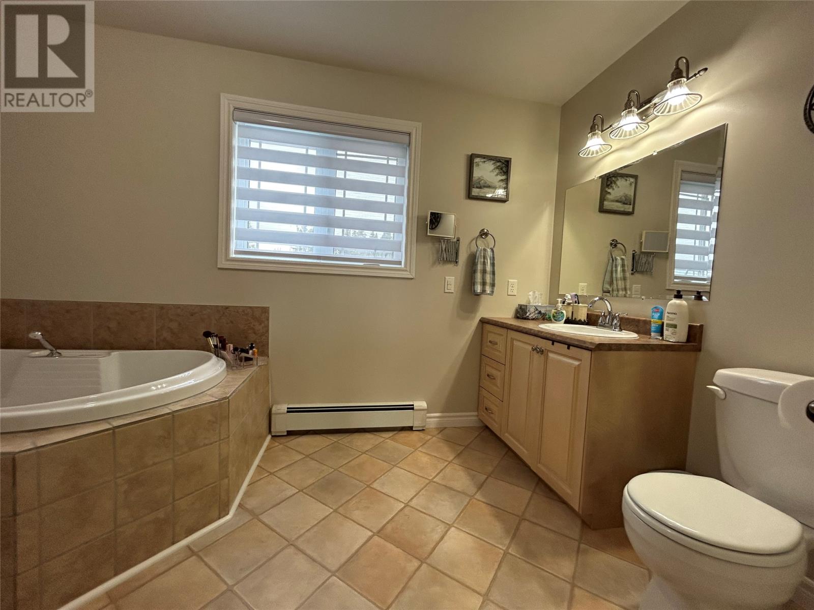 36 Finn Avenue - 38