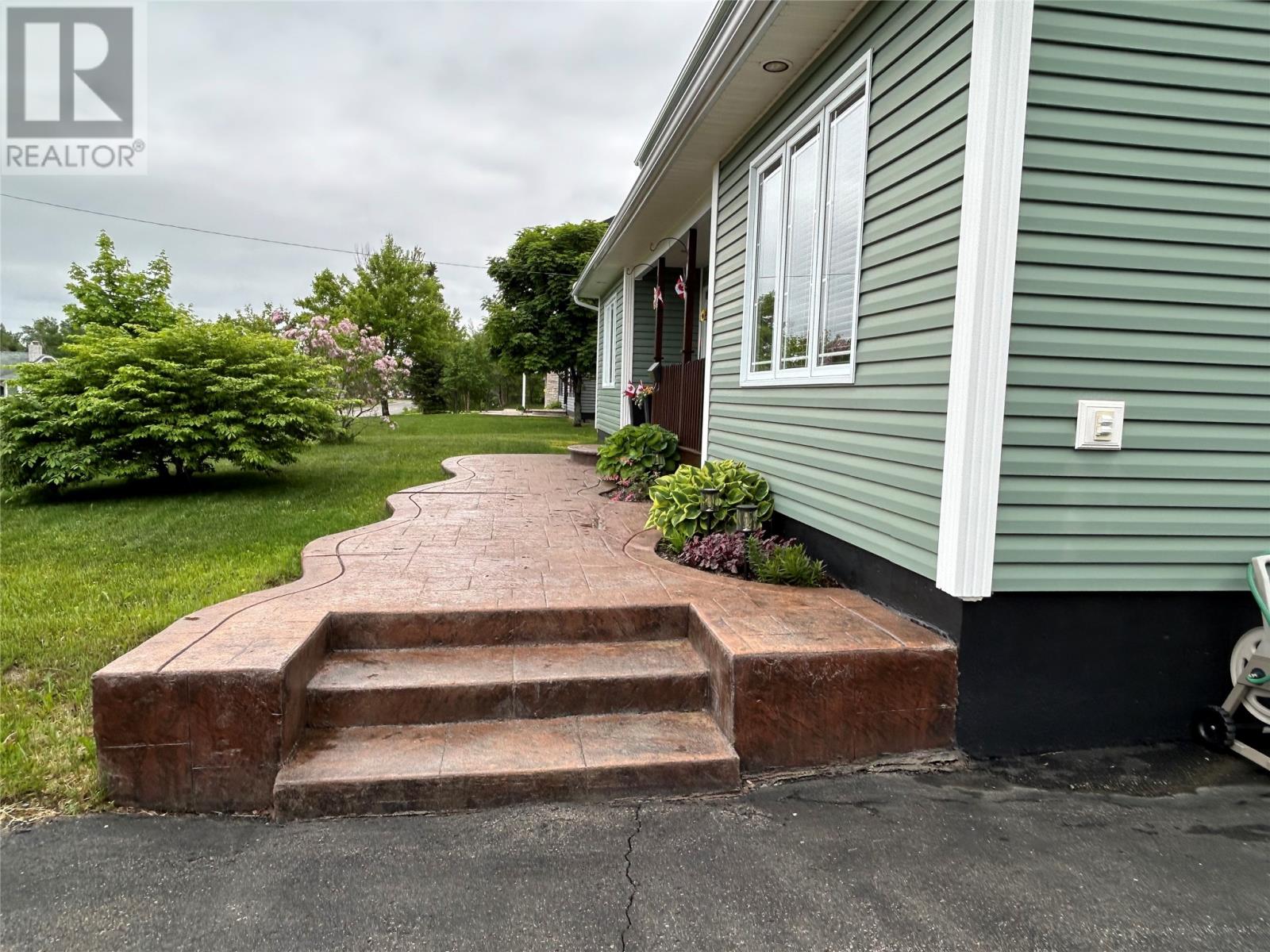 36 Finn Avenue - 4