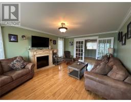 36 Finn Avenue thumbnail 18