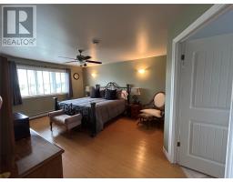 36 Finn Avenue thumbnail 35