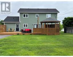 36 Finn Avenue thumbnail 5