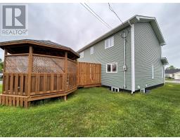 36 Finn Avenue thumbnail 6