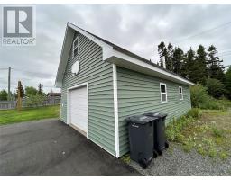 36 Finn Avenue thumbnail 8