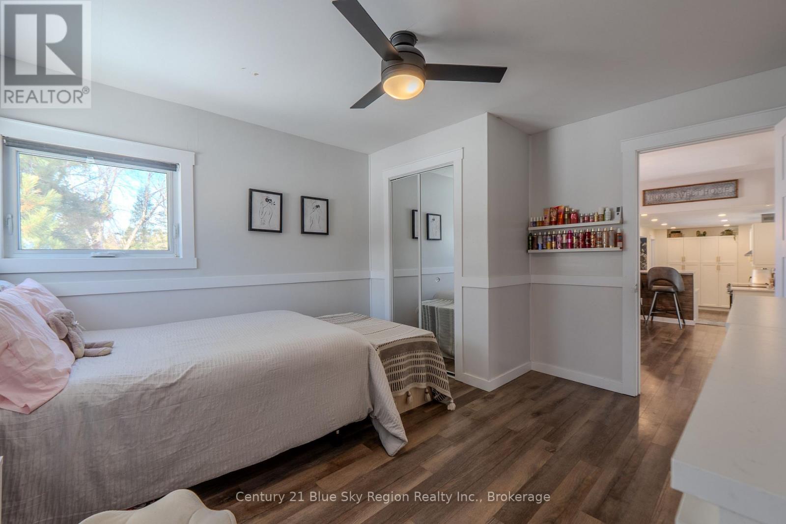 278 TOWER DRIVE - 21