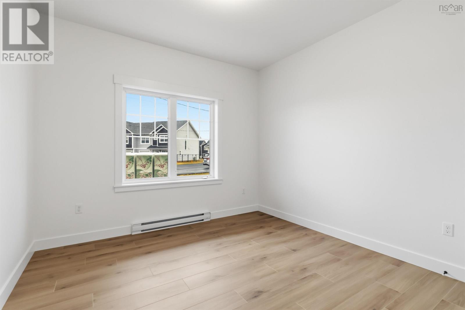 48 Jessome Avenue - 25
