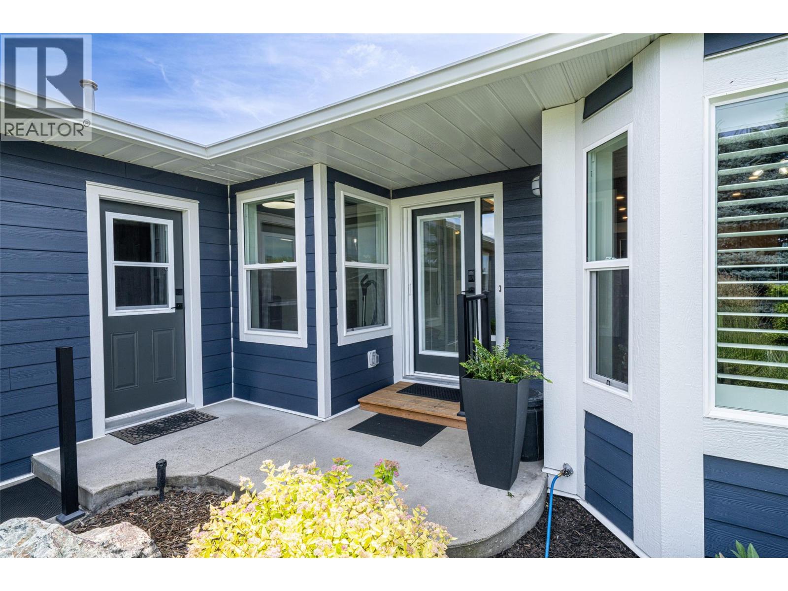 839 8th Avenue - 14