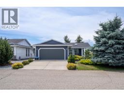 Kitchen - 839 8th Avenue, Vernon, BC V1H1Z1 Photo 9