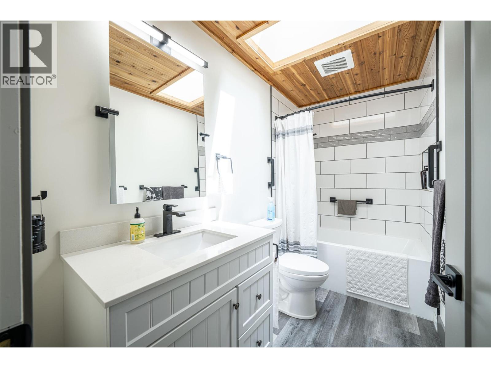 839 8th Avenue - 31