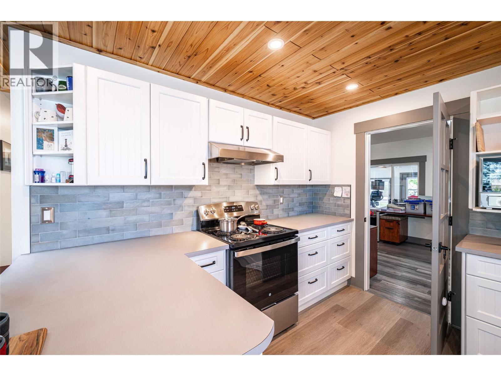 839 8th Avenue - 46