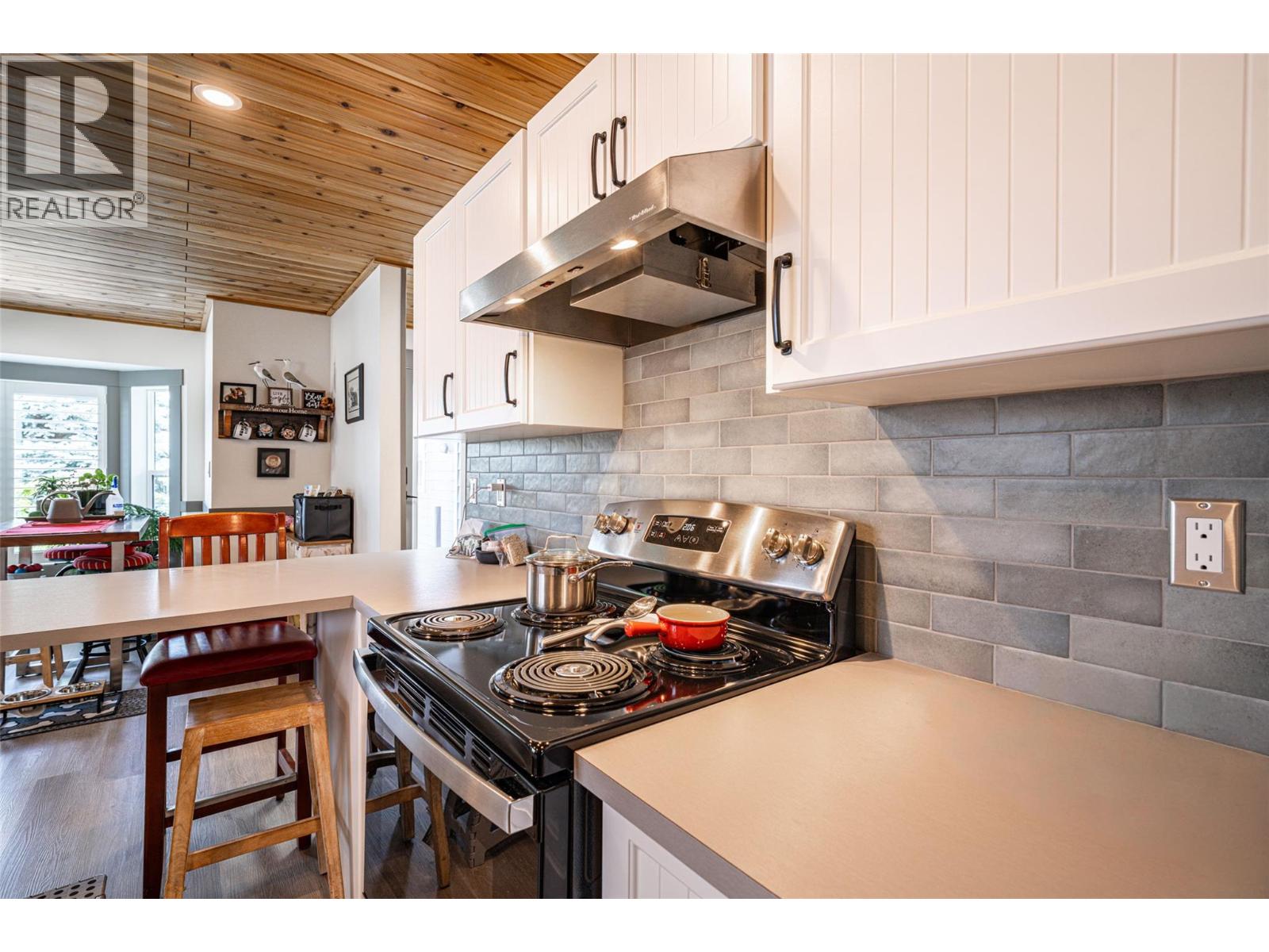 839 8th Avenue - 51