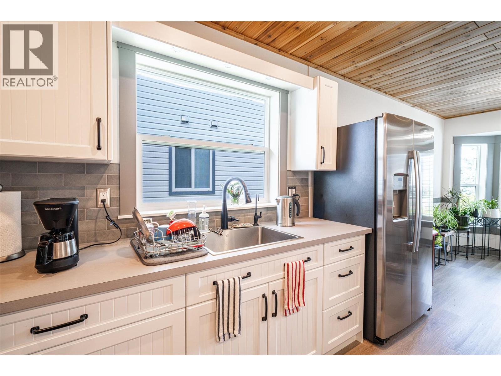 839 8th Avenue - 50