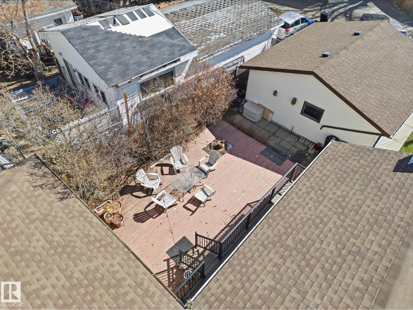 10667 65 ST NW - 44