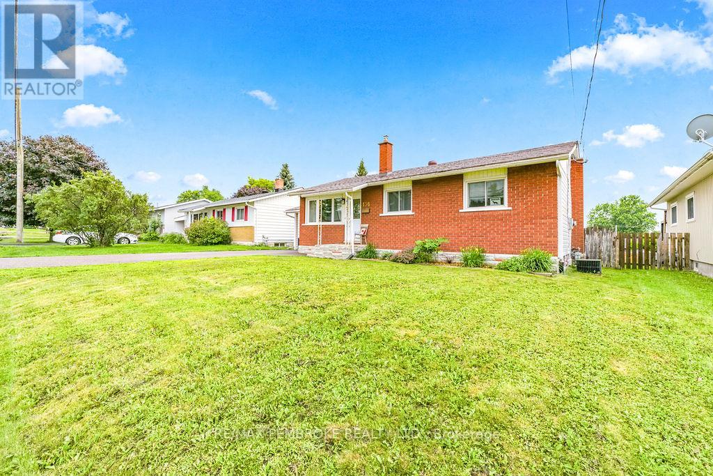 136 ELLIS AVENUE - 29