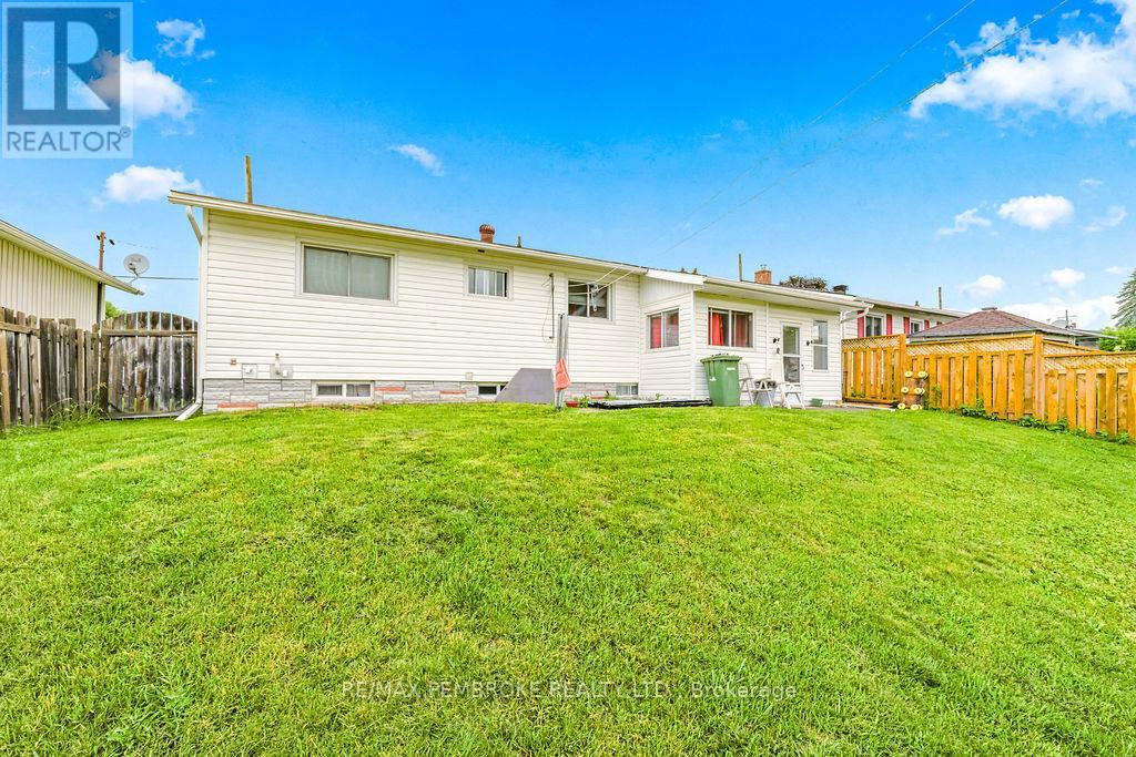 136 ELLIS AVENUE - 36