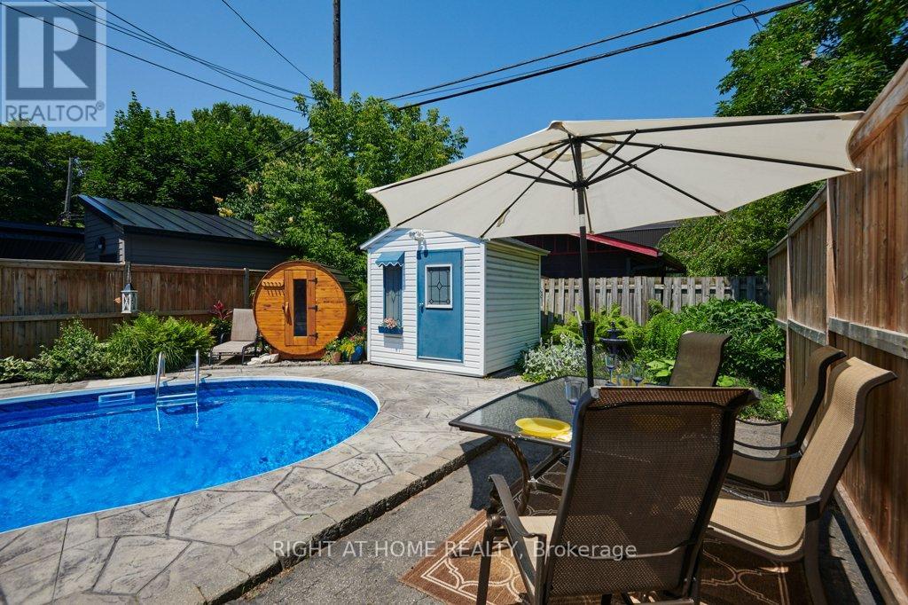 83 HARVEY STREET - 32