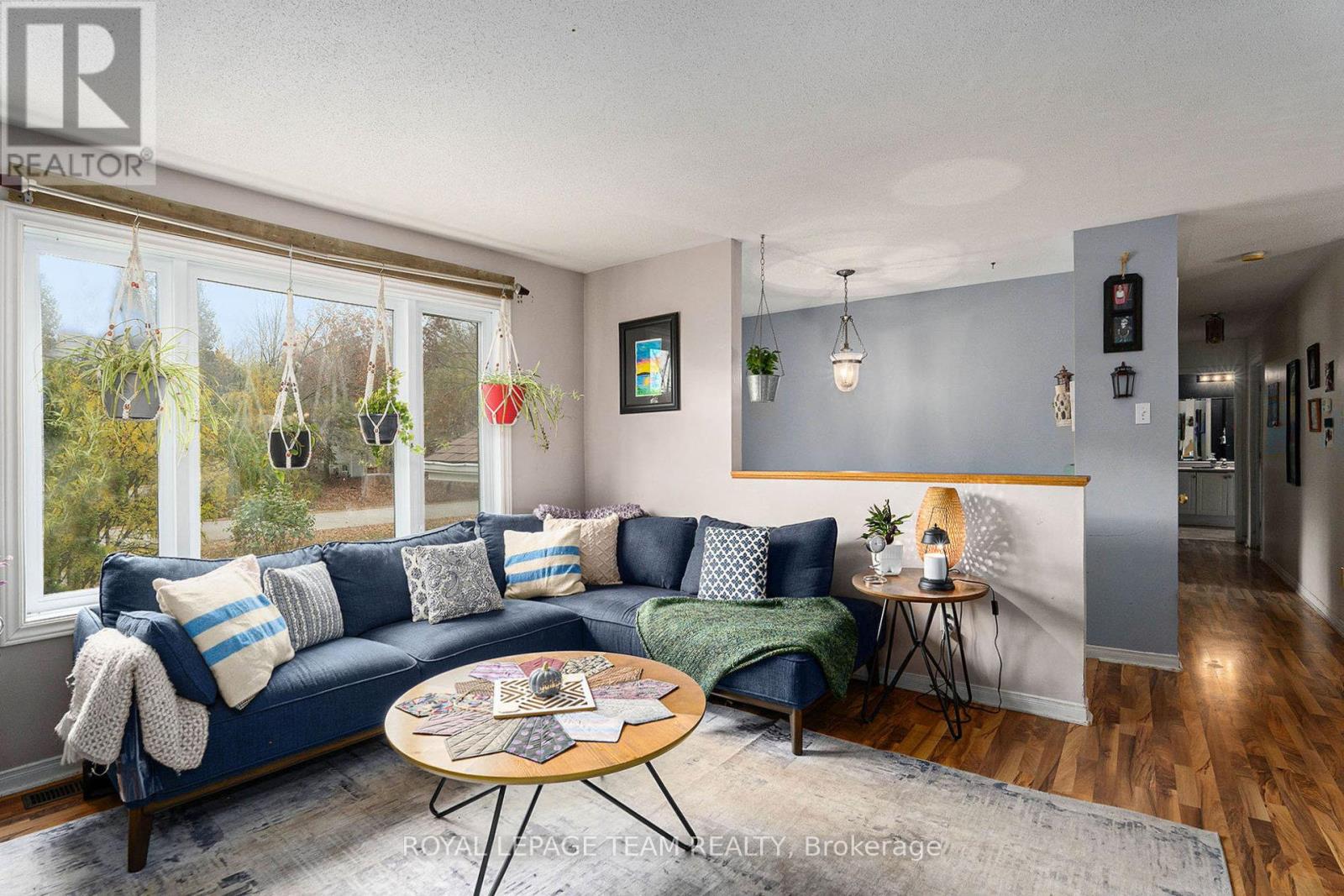4 BLACK WALNUT ROAD - 6