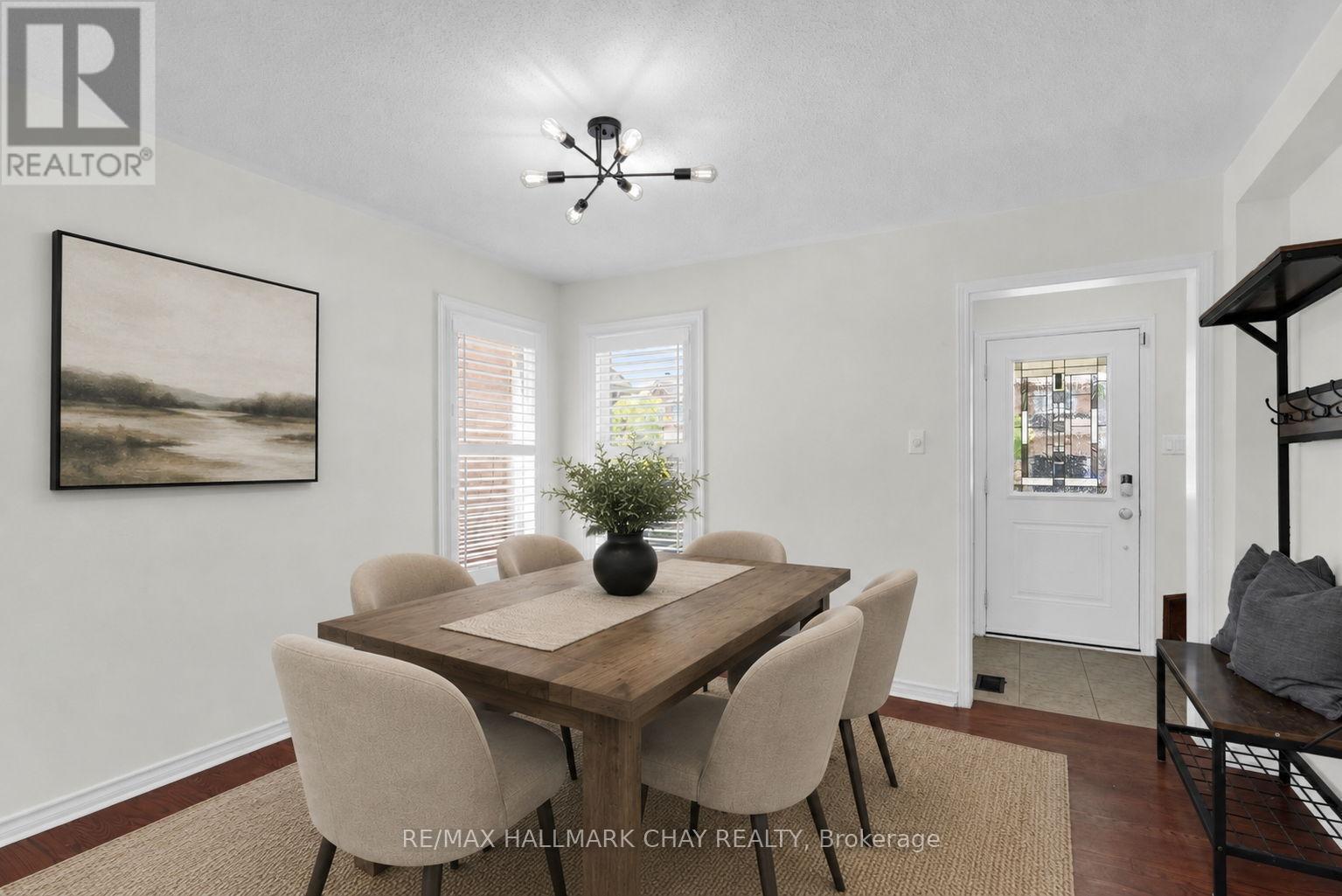 19 CALLANDER CRESCENT - 8